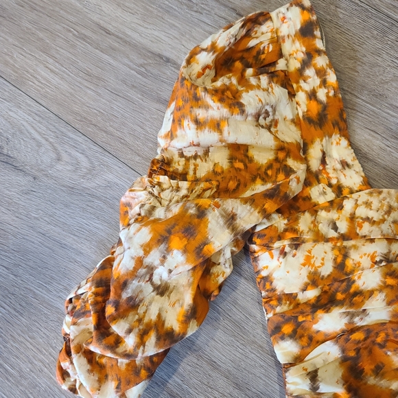 Zara Women's Orange Floral Top, crop,NWT, small, ruched 3/4 sleeves - Picture 4 of 11